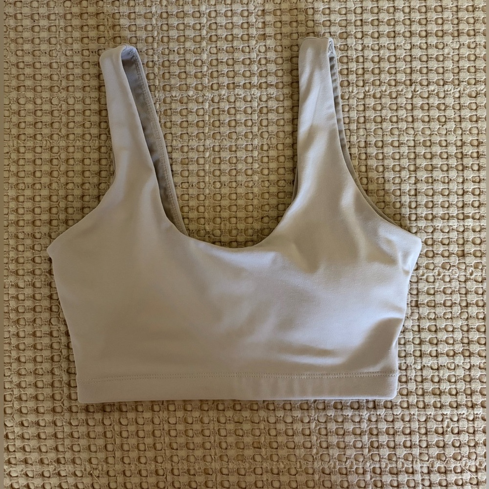 Balance Athletica / Vitality Ascend Sports Bra in Stone - Size M